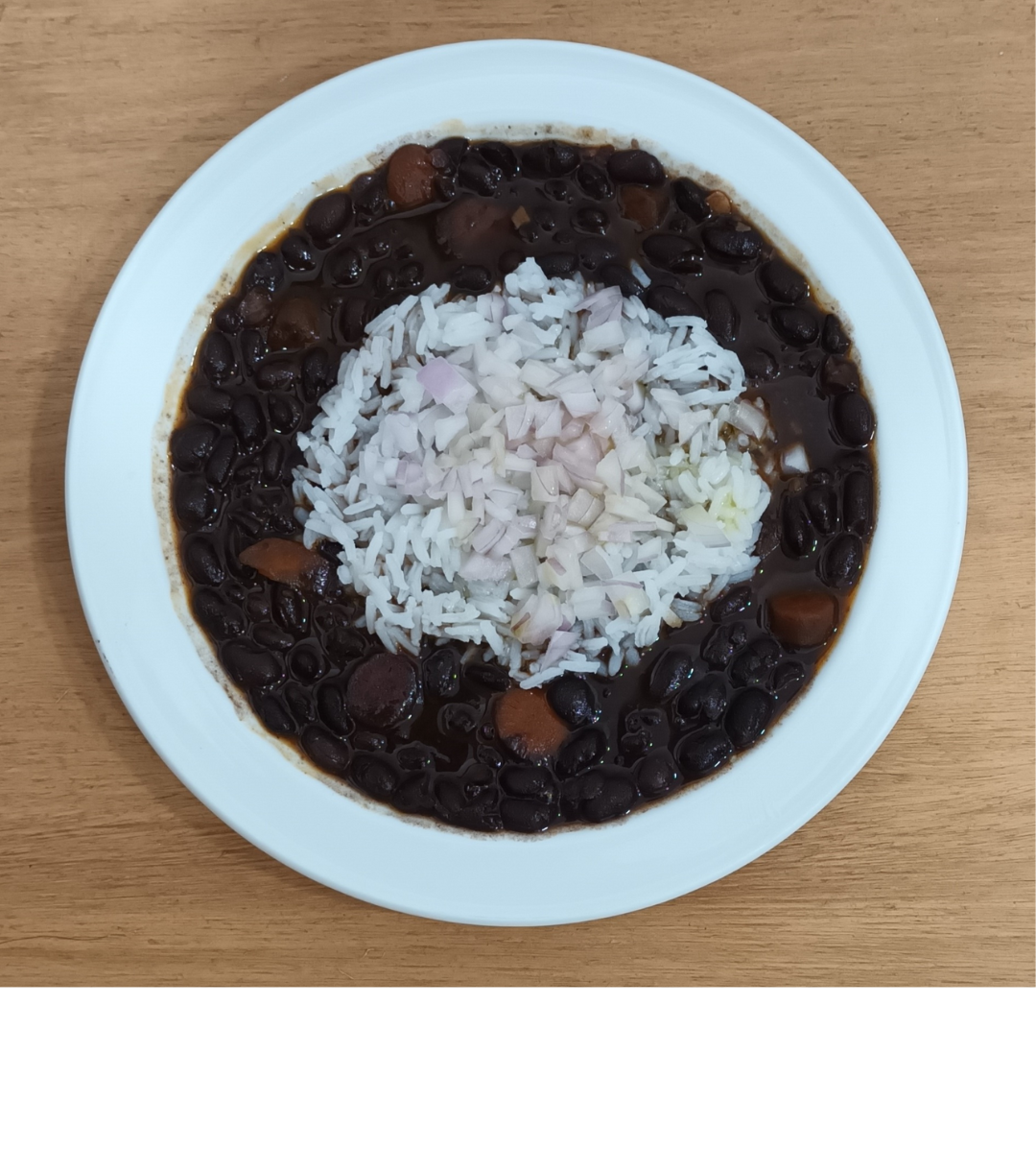 Alubias negras con arroz jazmín - ensupuntoadomicilio