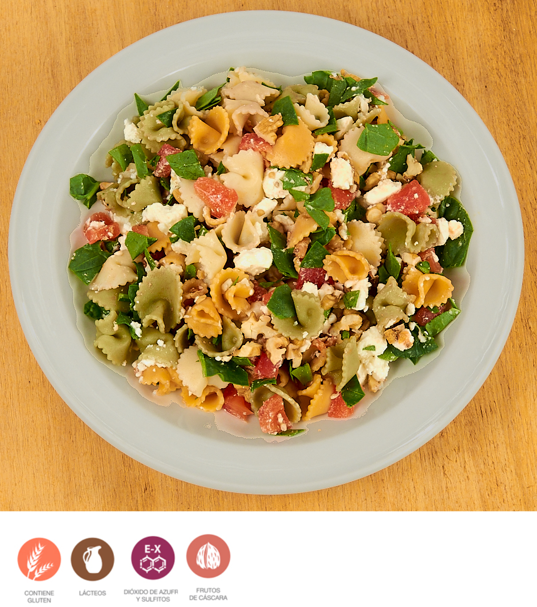 Ensalada de pasta, tomate y queso feta con vinagreta de balsámico - ensupuntoadomicilio