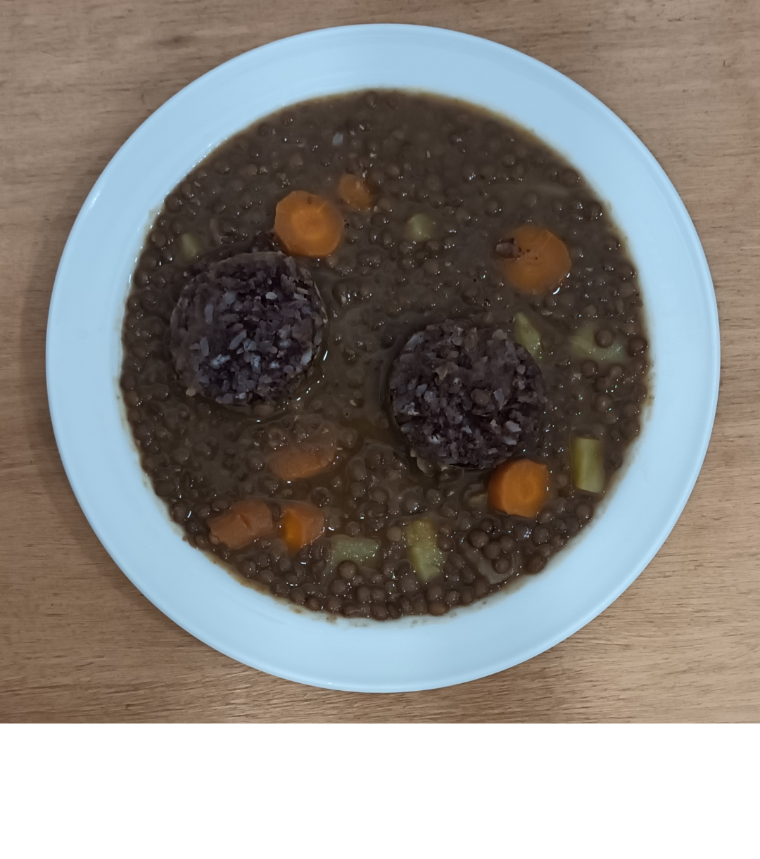 Lentejas con morcilla de arroz - ensupuntoadomicilio